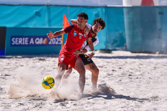 Serie A Beach soccer, Viareggio - Napoli Bs 3-4 nel segno di Paterniti e Leo Martins
